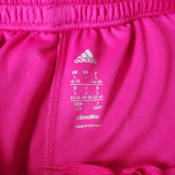Adidas shorts - Picture 4 of 5